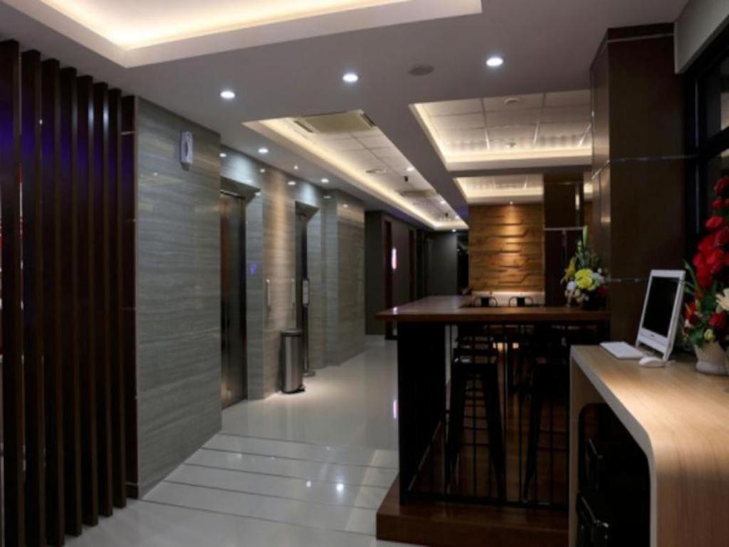 Grand Citihub Hotel @Kartini Bandar Lampung Bagian luar foto